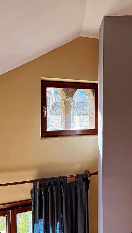 apartamentos turisticos san juan de la peña Santa Cruz De La Seros Bagian luar foto