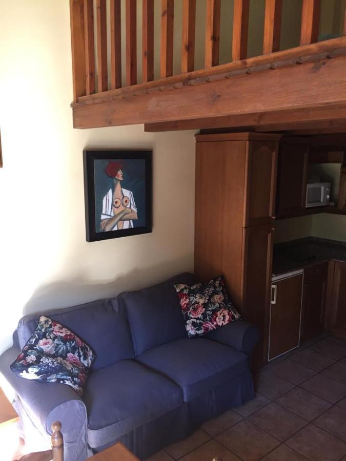 apartamentos turisticos san juan de la peña Santa Cruz De La Seros Bagian luar foto